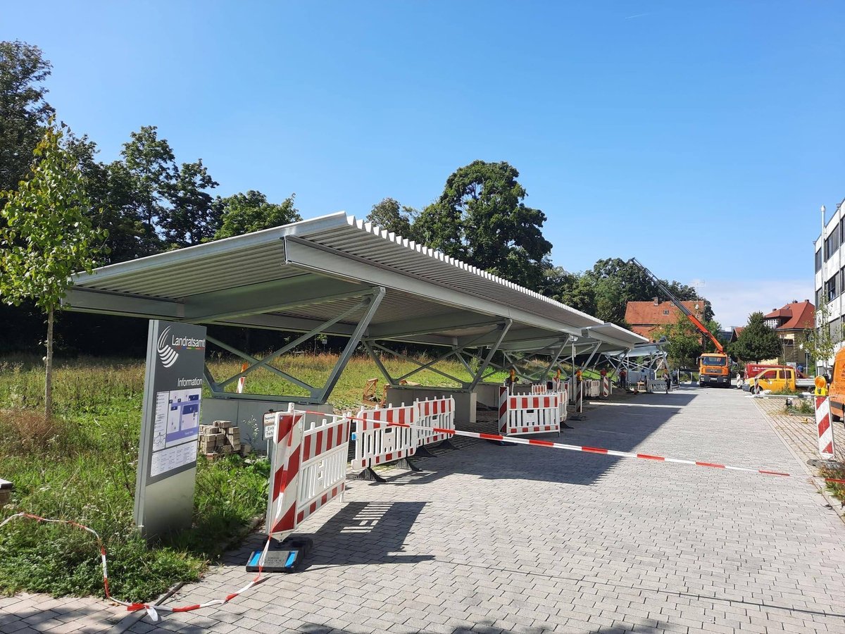 Strauss Schraubfundamente für Carports